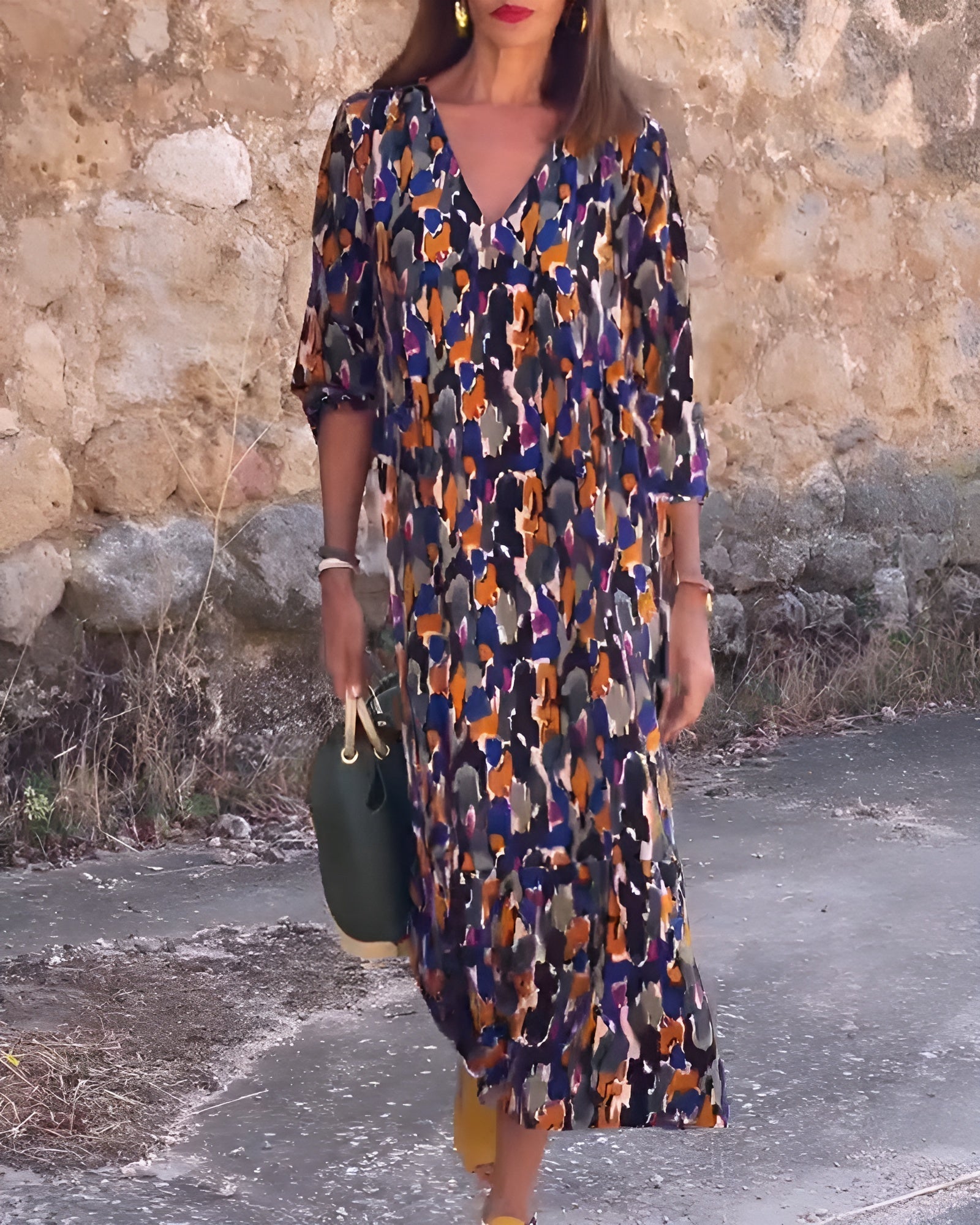 Emmas® | V-hals jurk met retroprint