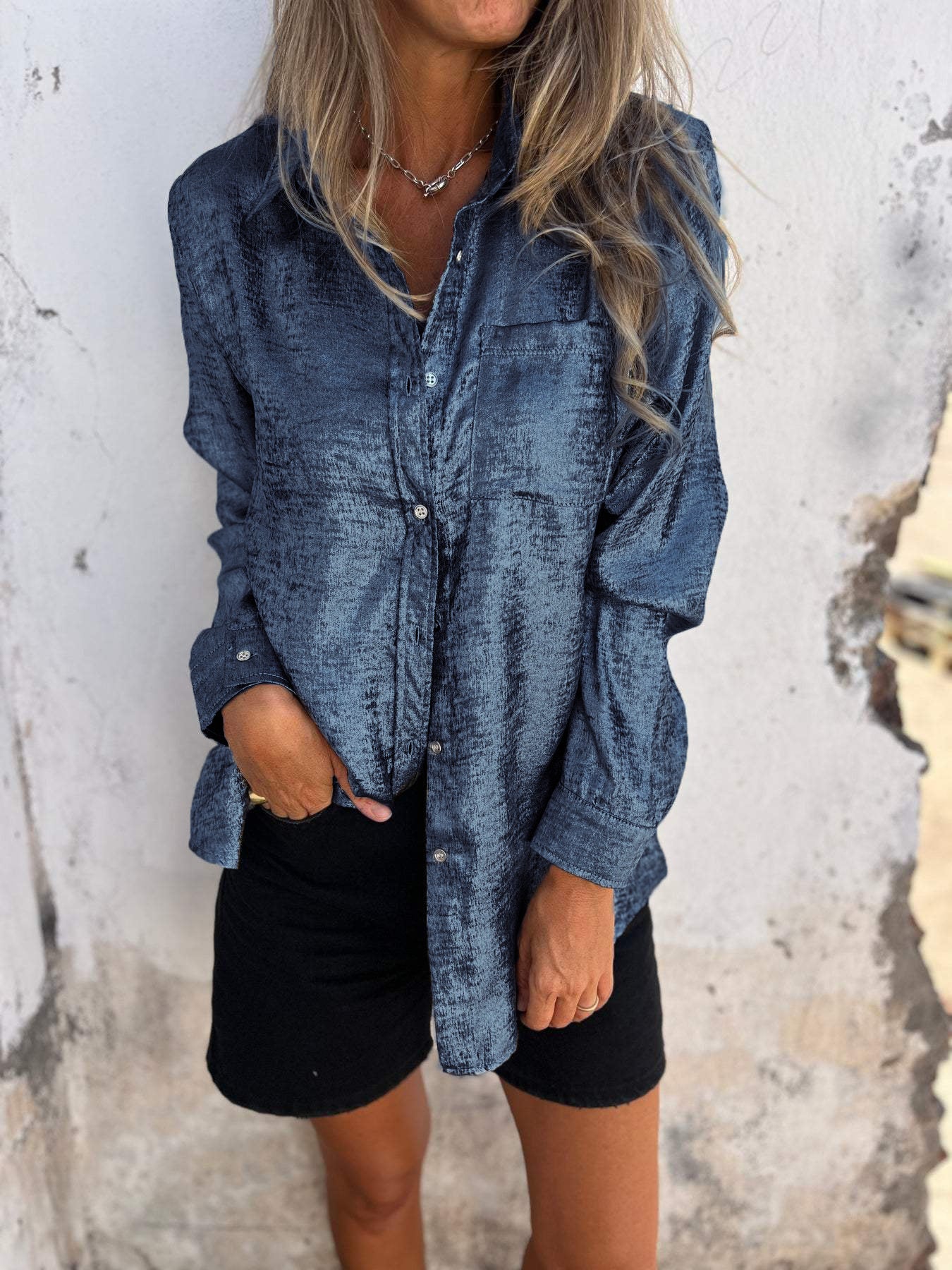 Zella – Chique Glansshirt