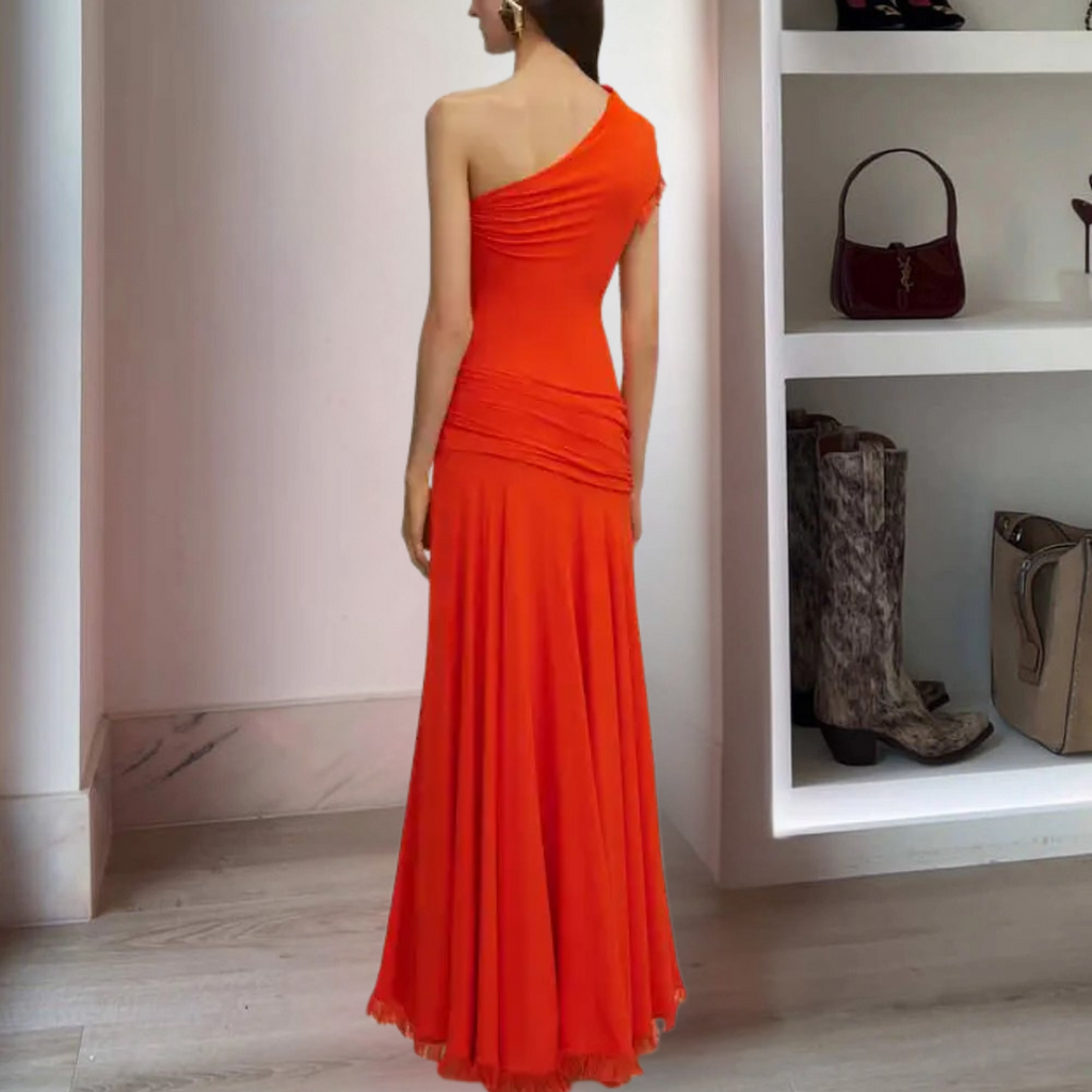 Saar - Elegante lange jurk met blote schouders