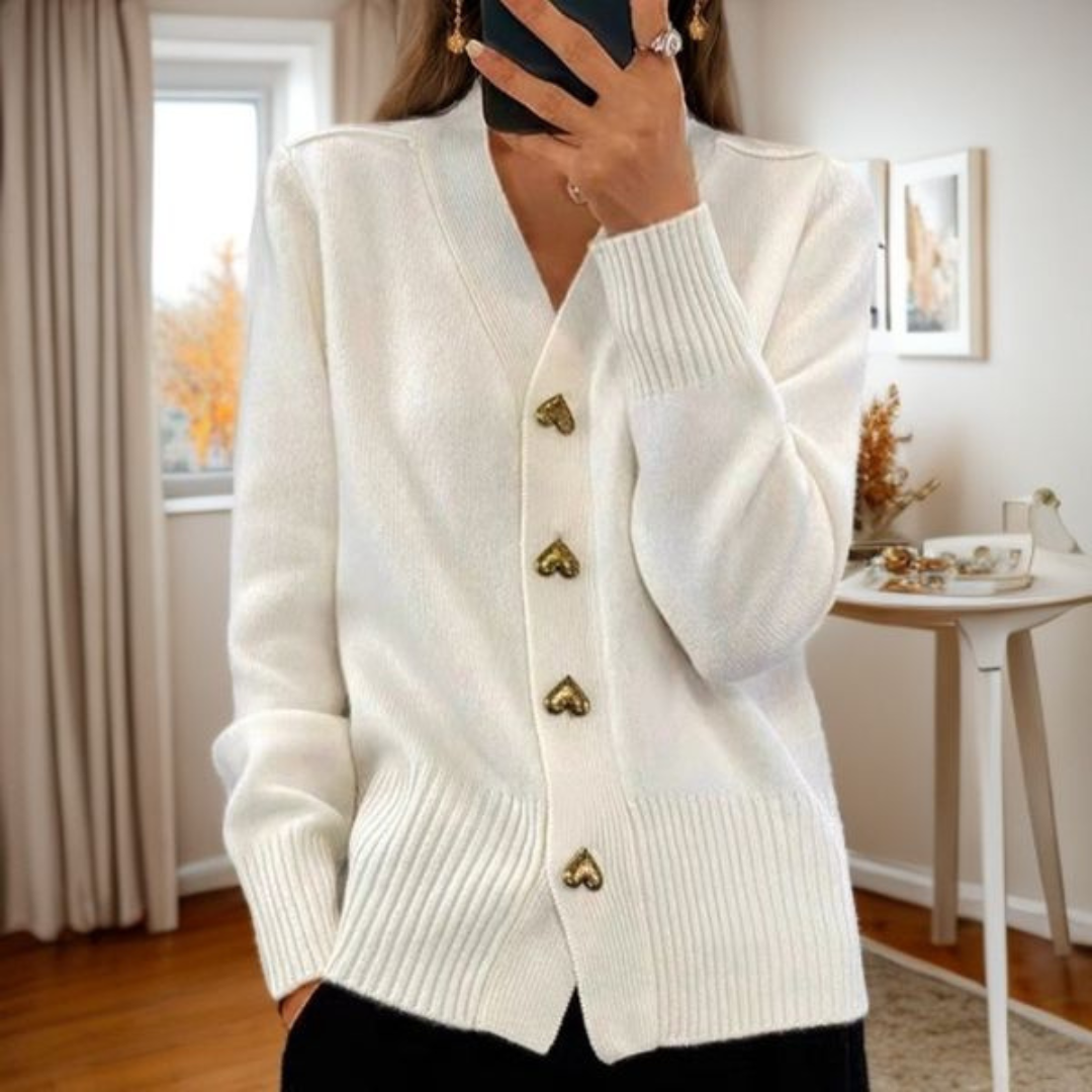Zia – Cardigan met Hartvormige Knopen
