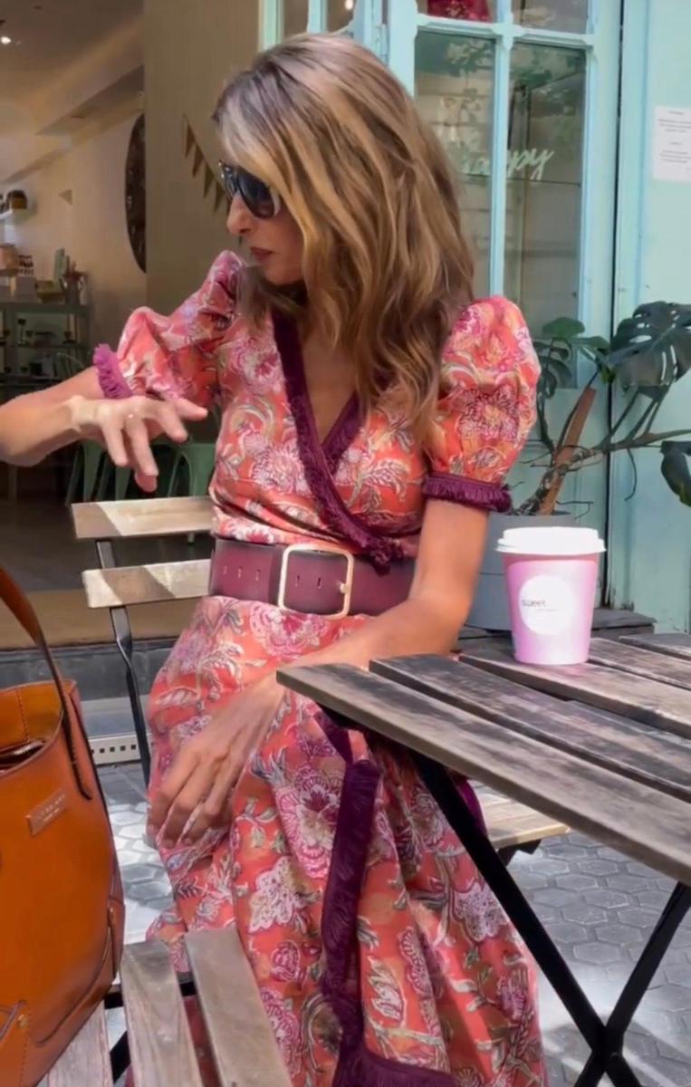 Elegante Roze Maxi Dress met Korte Mouwen