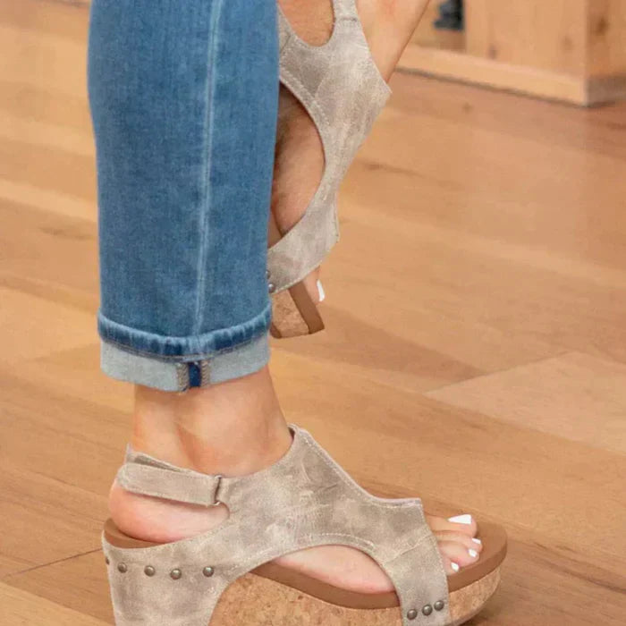 Madeline – Stijlvolle Sleehak Sandalen