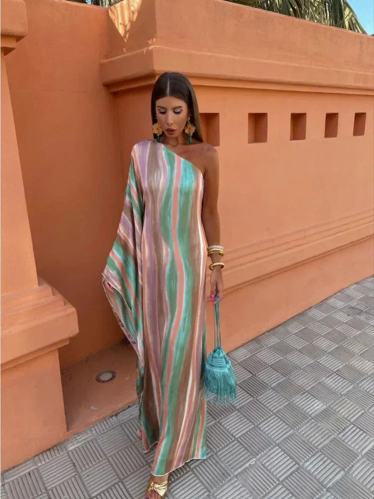Lily - Asymmetrische Elegantie met een Gedurfde Twist