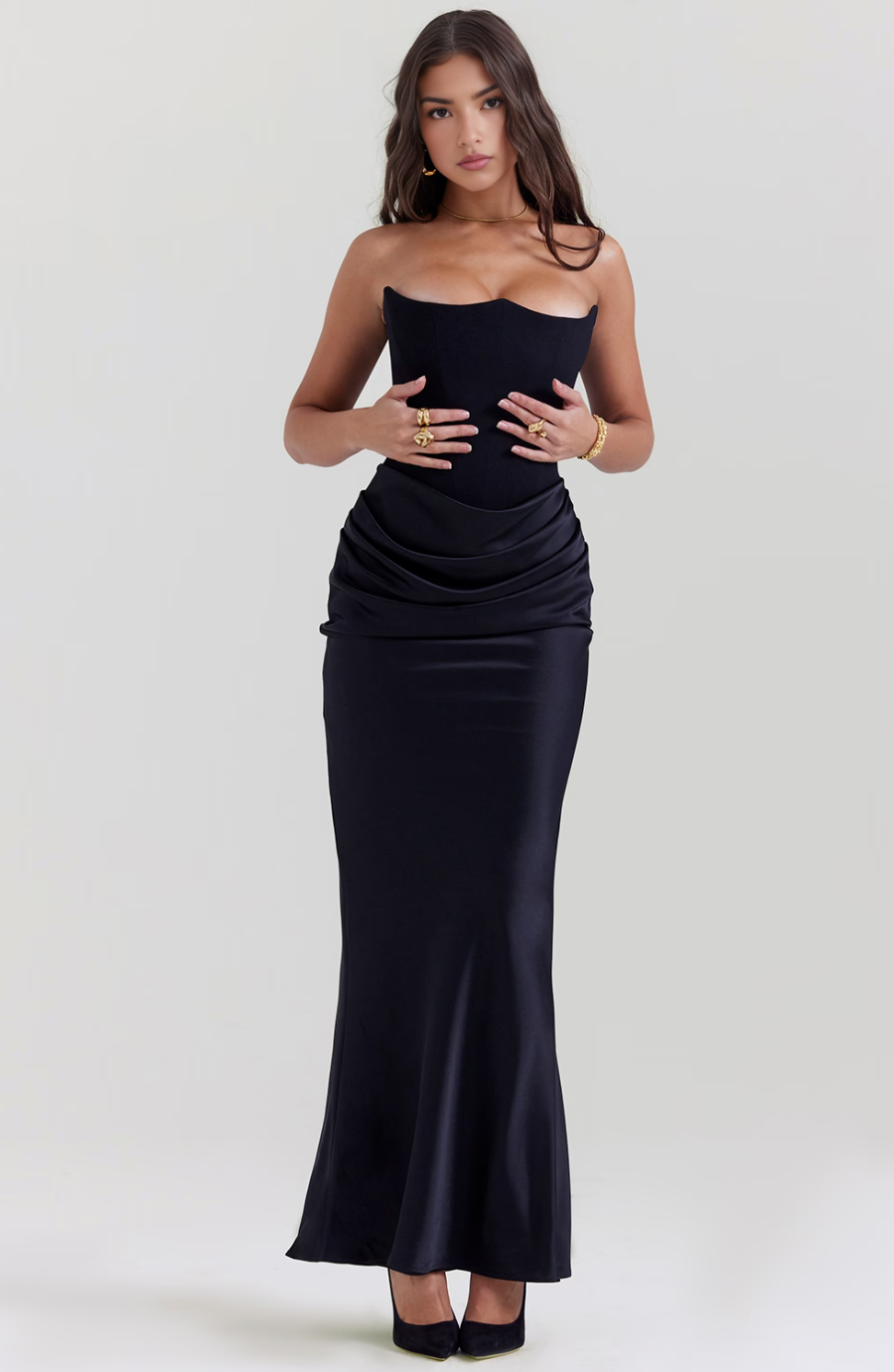 Hera – Elegante Retro Straploze Feestjurk in Effen Kleur