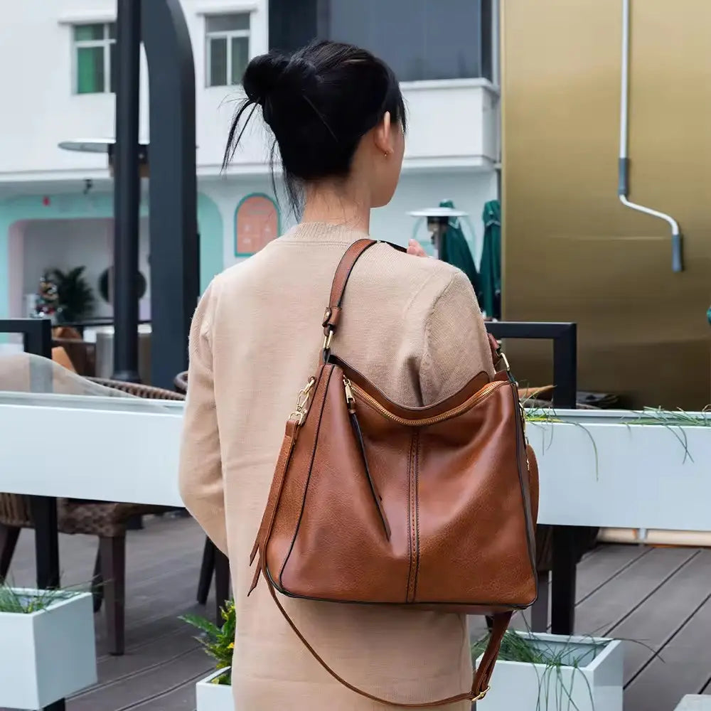 Blakely – Luxe Leren Hobo-Handtas