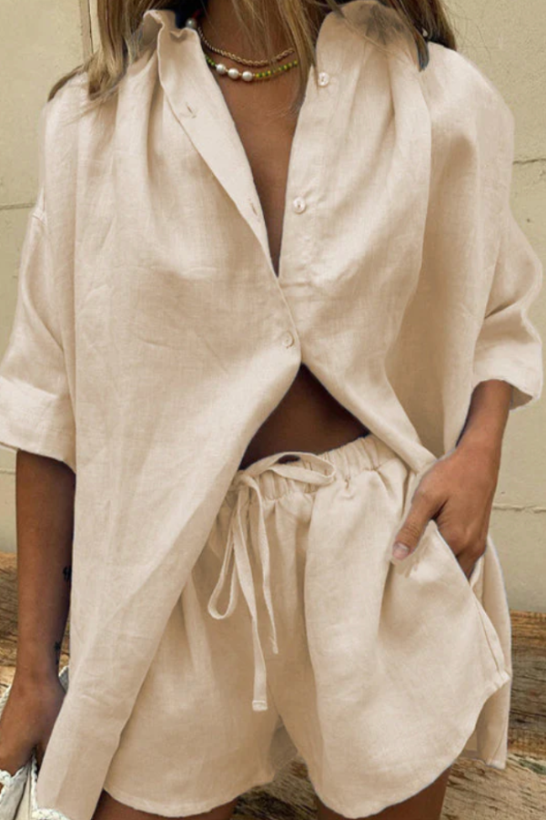 Beatrice - Oversized Overhemd met Knopen en Short Set