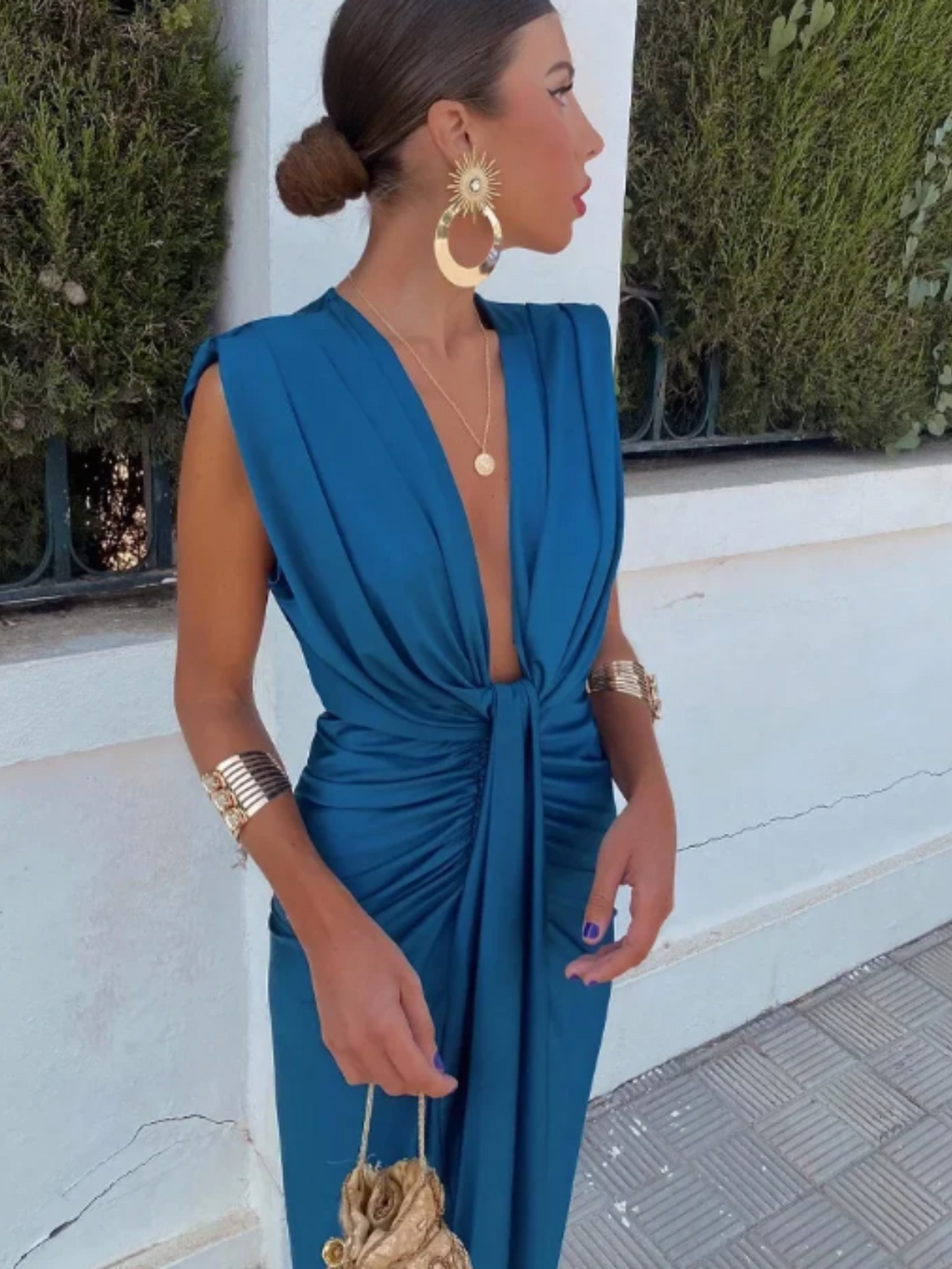 Crocetta - Elegante Diepe Halslijn Jurk