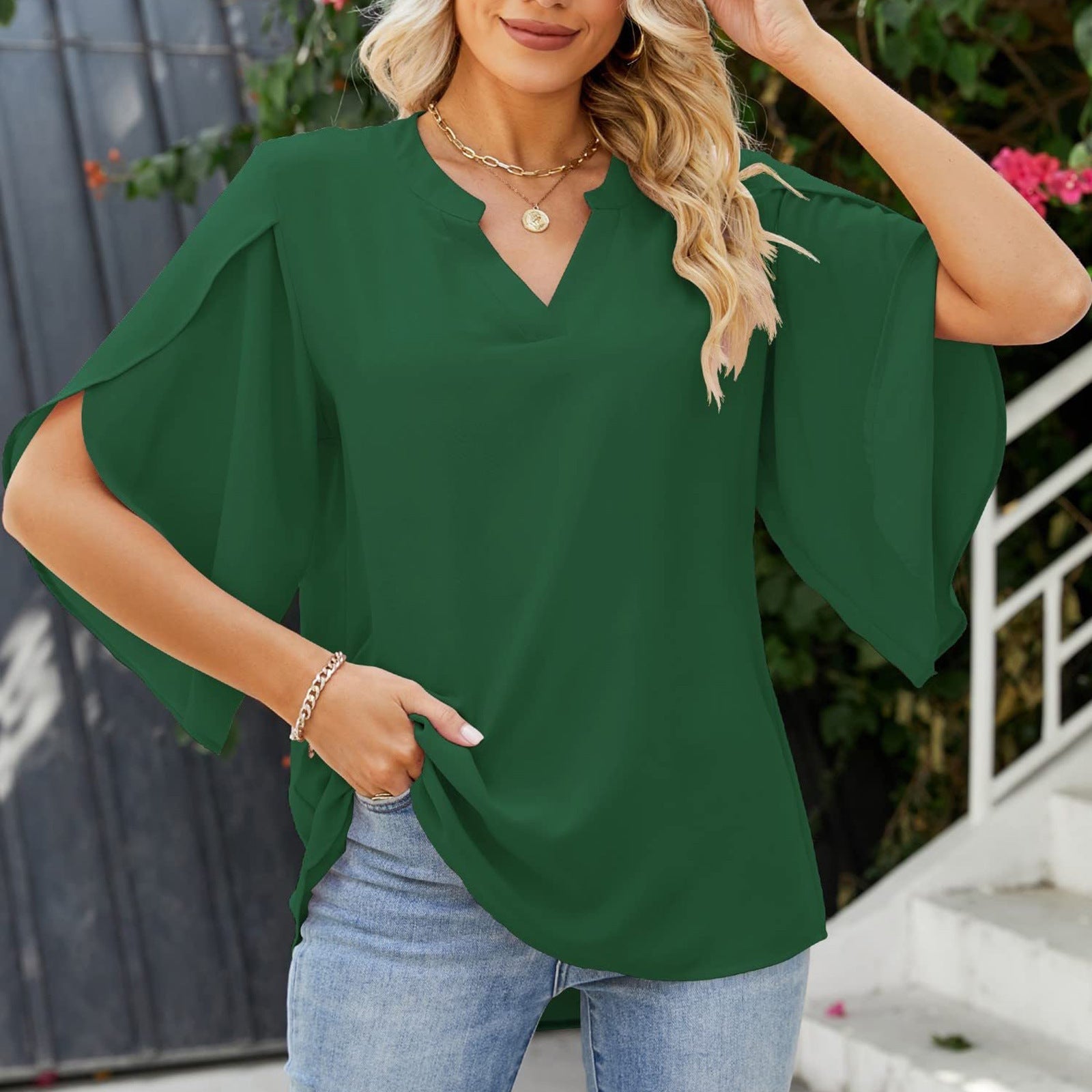 Aislinn - Chiffon Zomerblouse met V-Hals