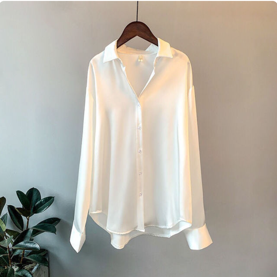 Monica - Satijnen Damesblouse