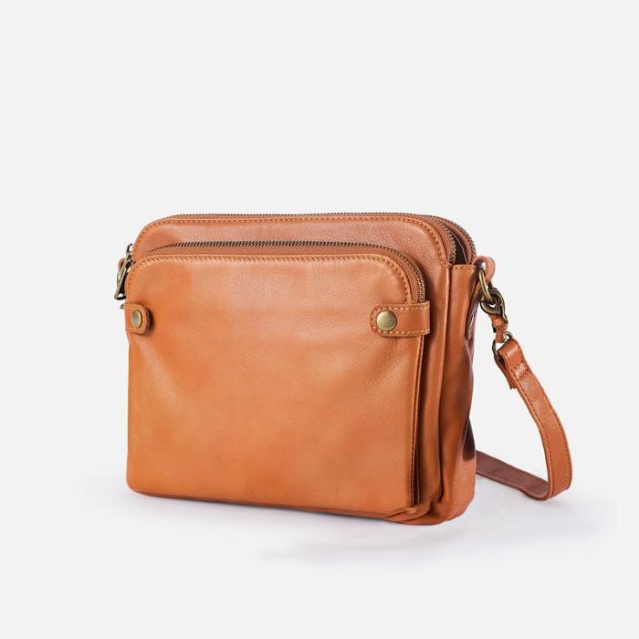 Jovie - Strakke Crossbodytas met Drie Lagen