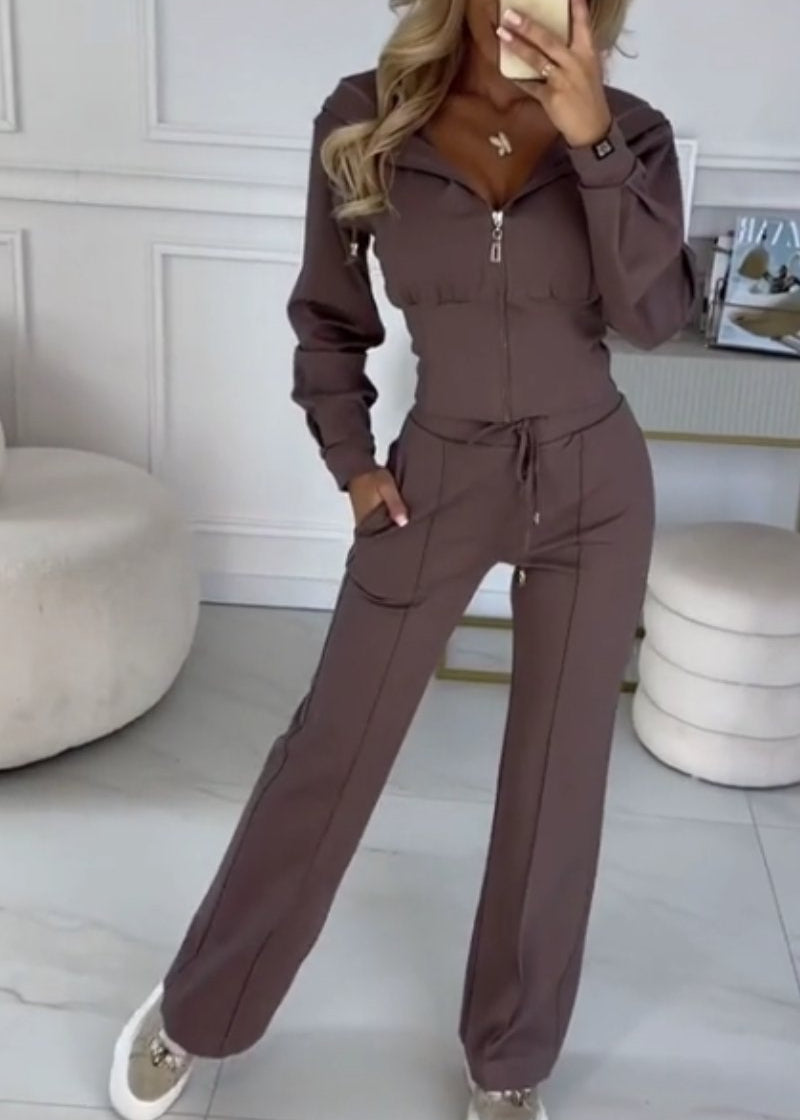 Bella - Dames Trainingspak met Wijde Pijpen