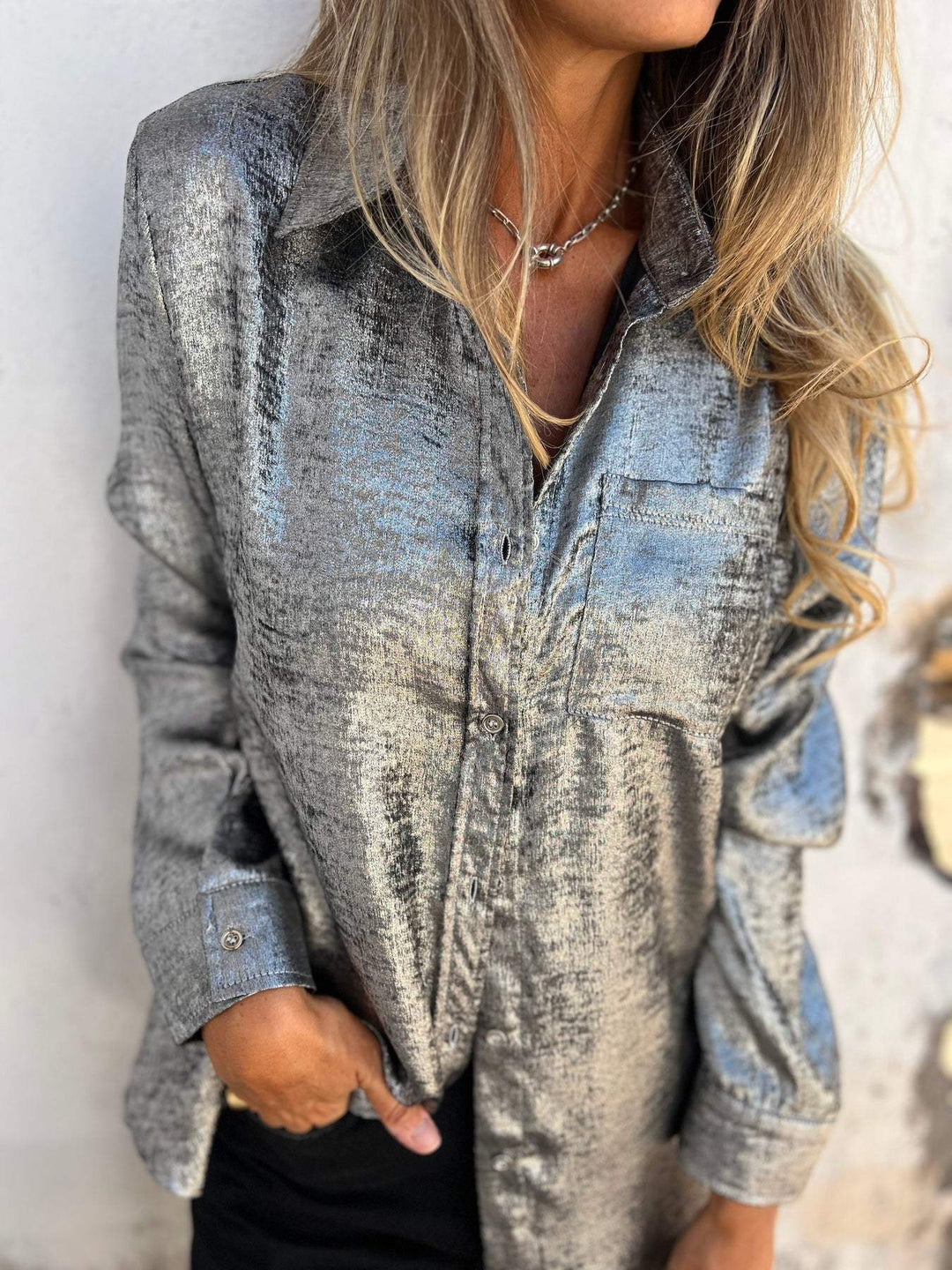 Zella – Chique Glansshirt