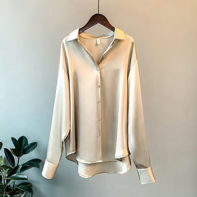 Monica - Satijnen Damesblouse